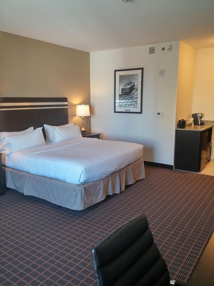 Holiday Inn Express & Suites Golden By Ihg Kültér fotó